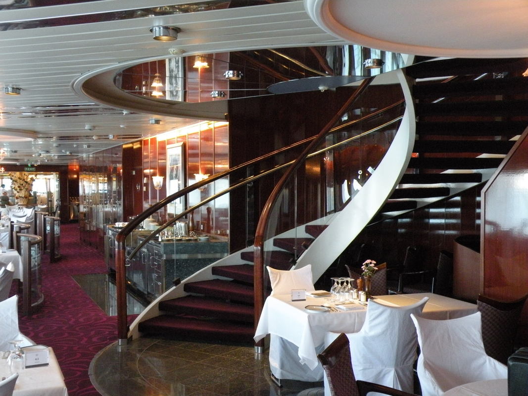 Dining room, Prinsendam cruise ship